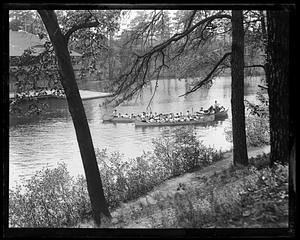 LaSalle college girls canoe on the Charles