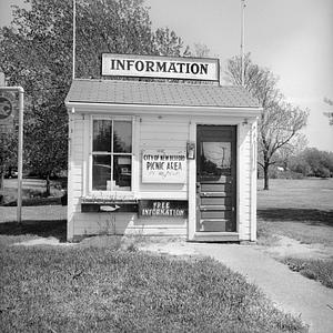 Information booth, Buttonwood Park, Route 6 & Brownell Avenue, New Bedford