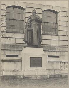 Statue of Anne Hutchinson, Boston, State House
