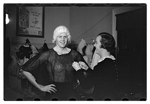 Hasty Pudding, Harvard