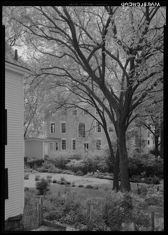 Rear view and garden, Jeremiah Lee Mansion, Marblehead