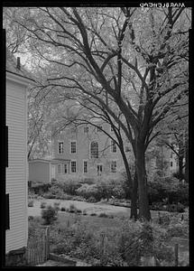 Rear view and garden, Jeremiah Lee Mansion, Marblehead