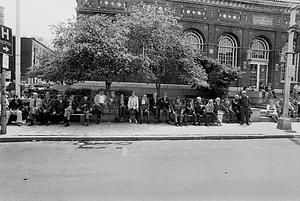 Bus, Bellingham Sq.