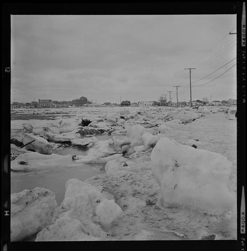 Ice on the Plum Island turnpike