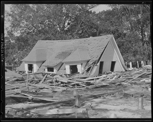 Houses destroyed, Hurricane of 38