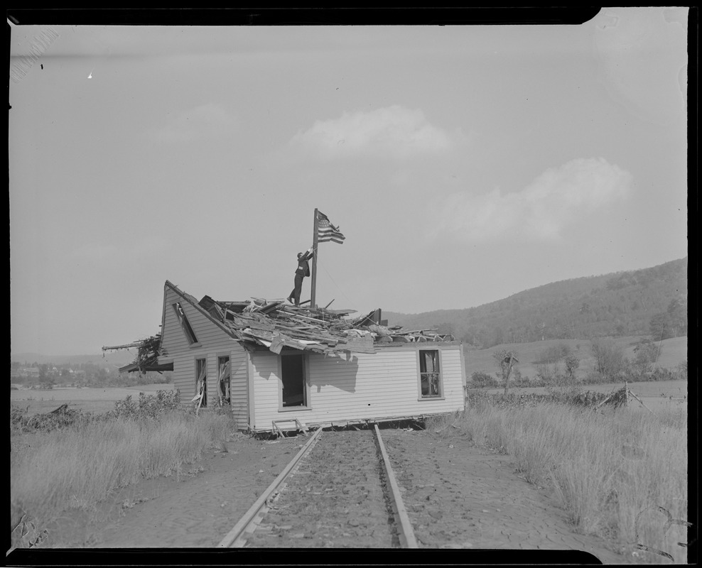 House blown onto railroad tracks, Hurricane of 38