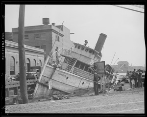 Steamer "Monhegan" sinks at pier in Providence, Hurricane of 38