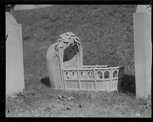 Baby's tombstone, 2-10, cradle, Mary Wigglesworth, born June 29, 1883 - December 19, 1884