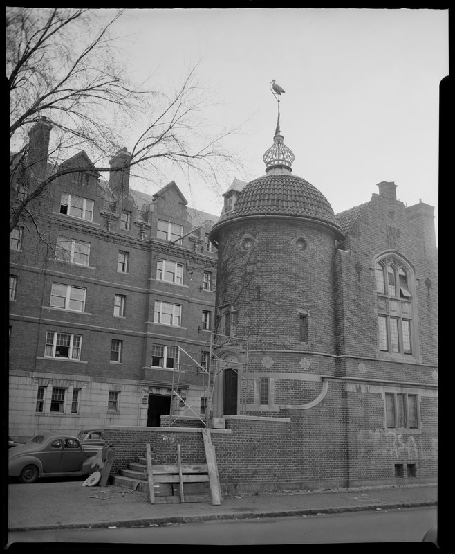 Harvard Lampoon Building, Cambridge - Digital Commonwealth