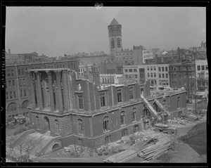 Old M.I.T. building, corner of Berkeley and Newbury, coming down