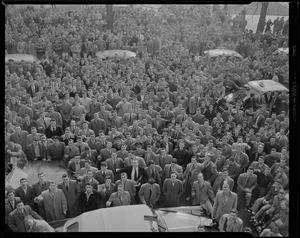 Large crowd, Boston College
