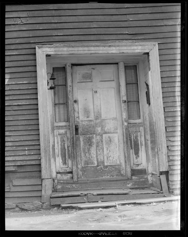 Doorway to no. 11 house in Charlestown
