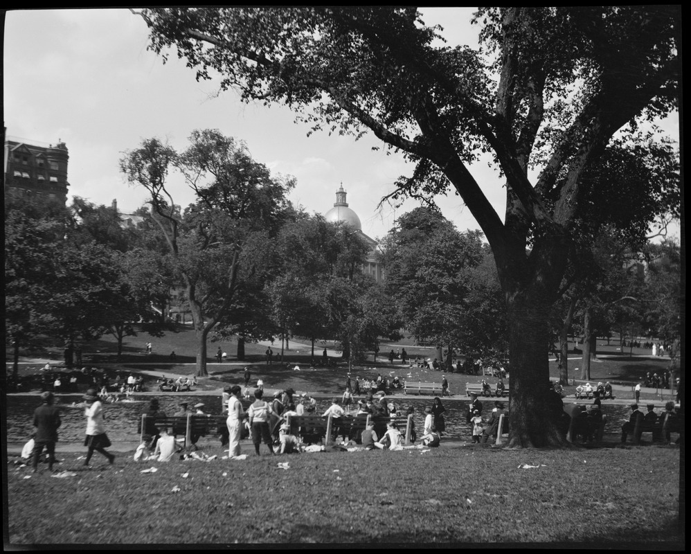Frog Pond, Boston Common Digital Commonwealth