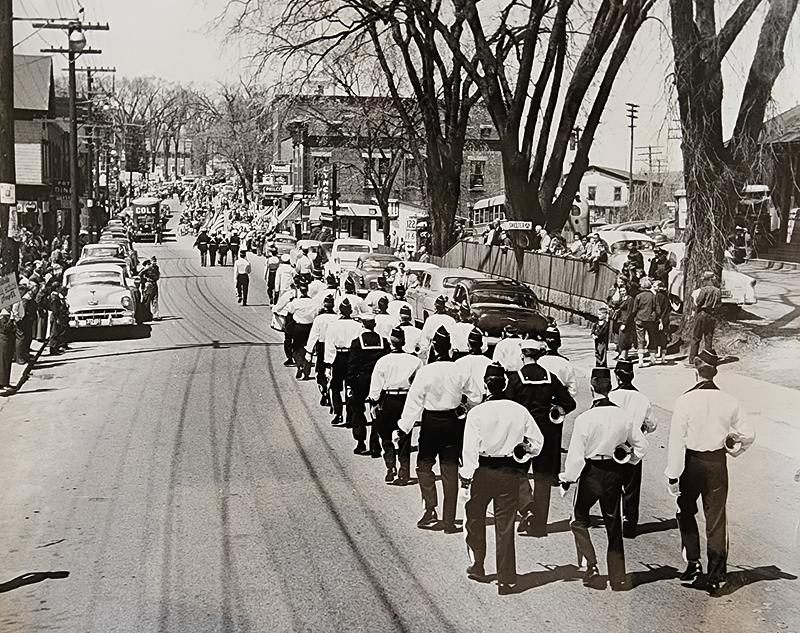 Uxbridge Memorial Day parade of 1953