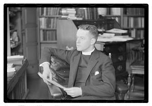 Rev. Dr. Arthur Lee Kinsolving, rector of Trinity Church