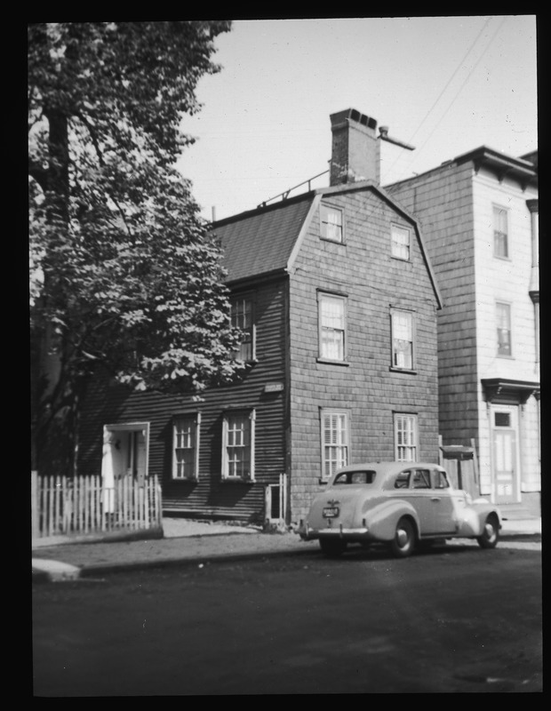 House and tree at 11 Devens Street - Digital Commonwealth