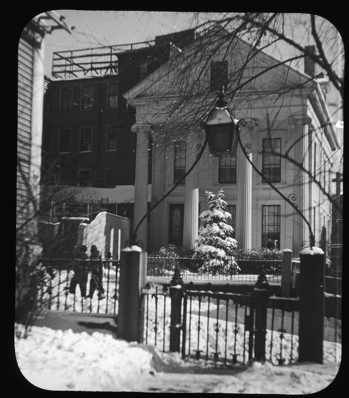 Swallow mansion through Lincoln house gateway in winter Digital