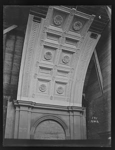 Boston Public Library under construction, Bates Hall ceiling model in completed stack