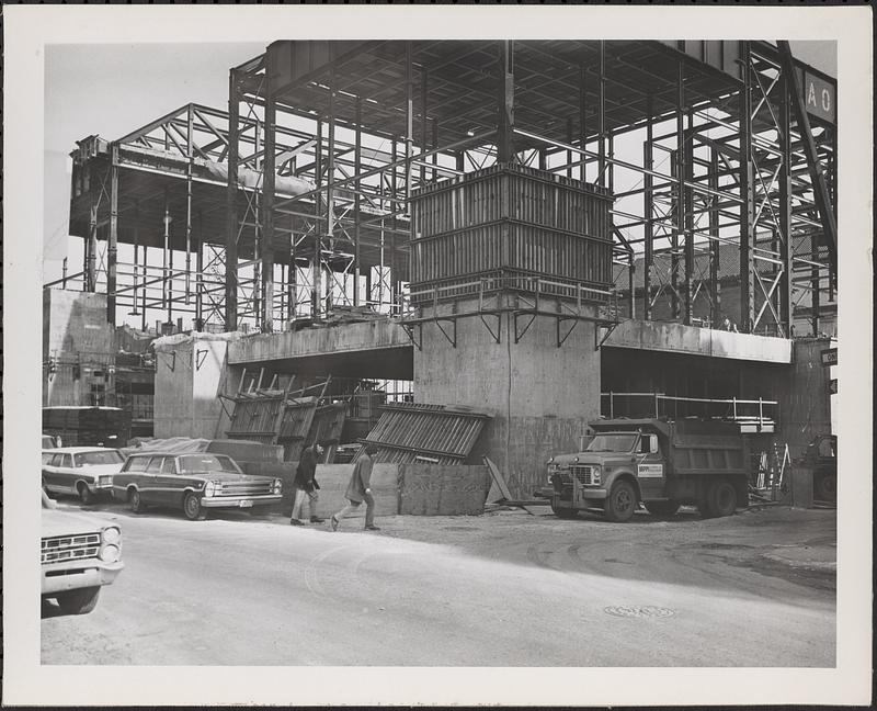 Construction of Boylston Building, Boston Public Library, construction