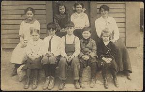 Teacher Jessie Flynn with her students at Oak Hill Street school