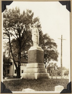 Civil War Soldiers Monument. Dedicated August 29-1885