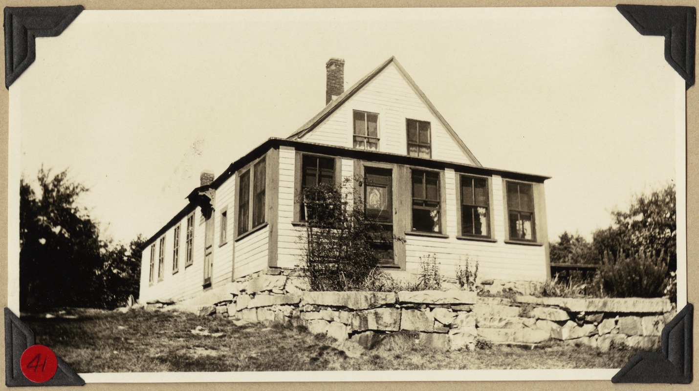 Home of Deacon Manoale Dawes, North Road