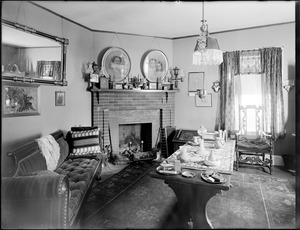 Miss E.L. Grant library, 46 Hawthorne Road, Brookline