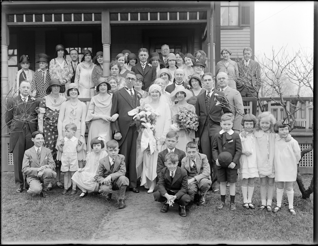 Big crowd at the wedding of Mr. Francis G. White and Miss Lizbeth C. Kane, West Roxbury