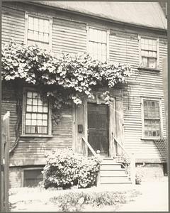 Boston, Hathaway-Worthen House, exterior, front door