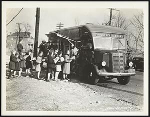 Libraries Bookmobile