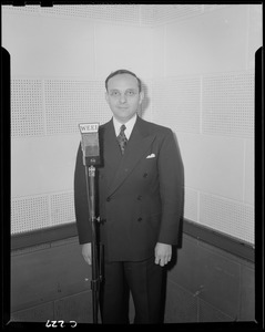 Unidentified man, possibly Frank Bolitzeo