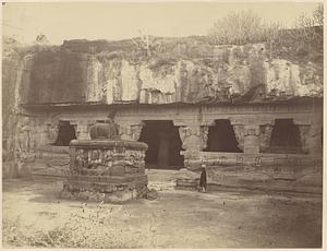 Façade of Hindu Cave XXI (Ramesvara), Ellora