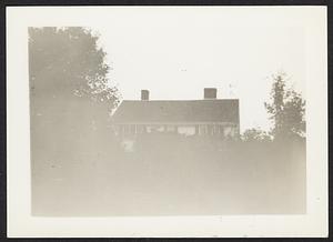 Unknown Dr.‘s house, Sherborn, family homes