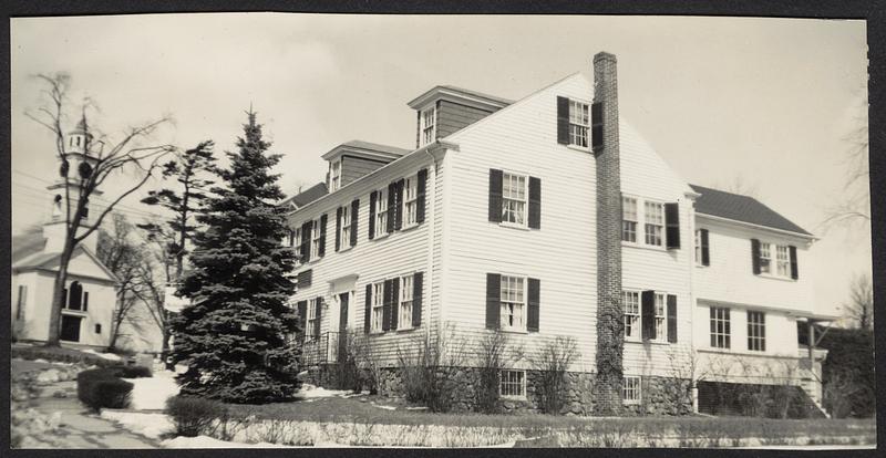 Stowe/Hills House, 2 Pleasant Street