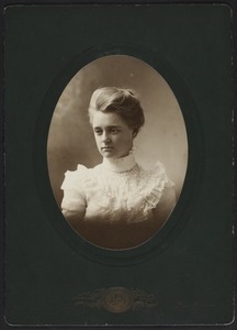 Newton High School Class of 1900 yearbook pictures plus reunion biographies, 1900 - - Eleanor Leonard -