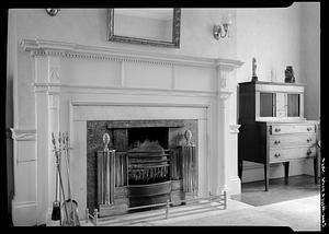 Cook-Oliver House, Salem: interior, fireplace