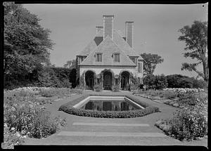 Pool garden toward residence at Mrs. Moses Taylor's