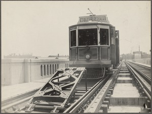 Boston Elevated Railway. Equipment. Bunter and car at Charles River Bridge draw
