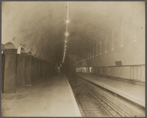 Boston Elevated Railway. Park Street Station, Cambridge outbound track