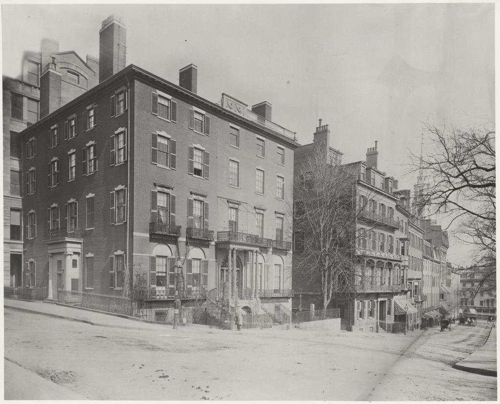 Amory-Ticknor house (with view of Park street)