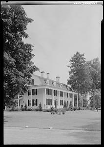 Building, Pomfret