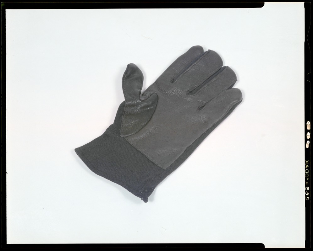 IPD, gloves, anticontact