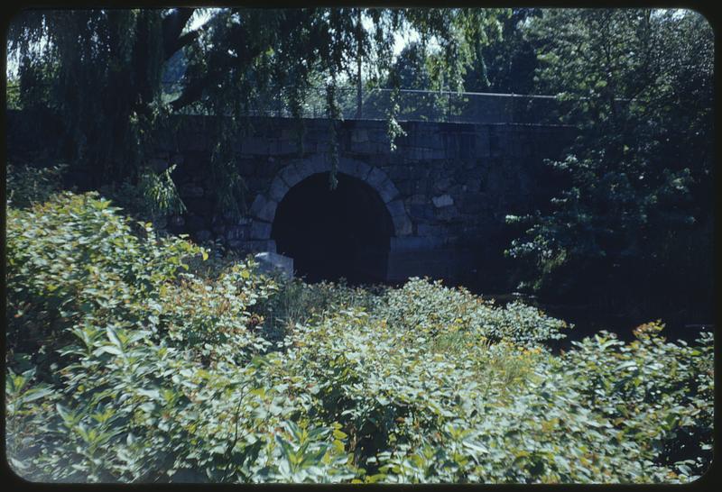 Alewife Brook bridge, Somerville