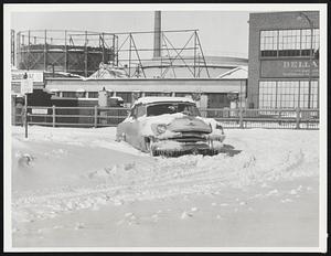 Entrance to Memorial Drive Comb near West Boston Bridge. Abandoned Auto Plow could not open entrance.