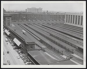 Birdseye view of South Station during R.R. Strike.