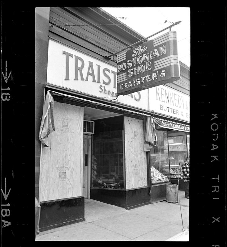 Traister's shoe store