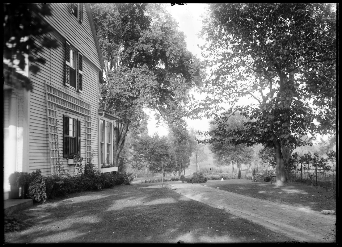 Noble house, south side Digital Commonwealth