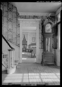 Crowninshield House, Salem: interior, grandfather clock at foot of stairway