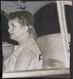 Mrs. Gertrude Los