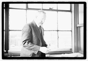 Mr. Clarence McKenzie Pres. Printing Co.